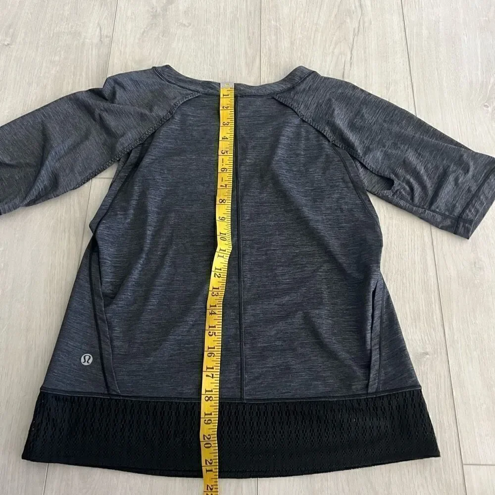 Lululemon Sun Runner Short Sleeve Black size 4